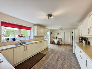 Photo 23- click for photo gallery